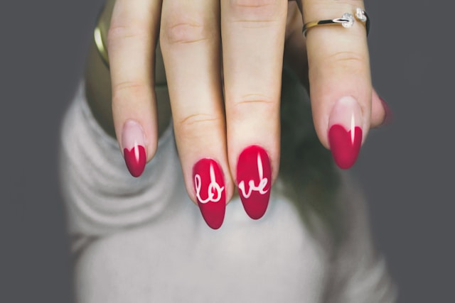 Nails designecologist r ej0nqmflq unsplash
